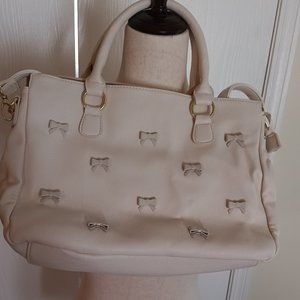 Betsey Johnson NWOT crossbody satchel